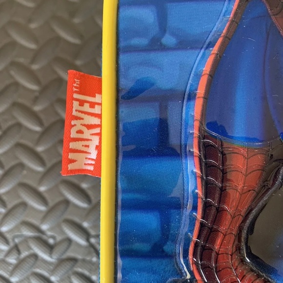 Children's Trolly Luggage: The Amazing Spiderman, Marvel, Travel Bag Suitcase. - Picture 10 of 11